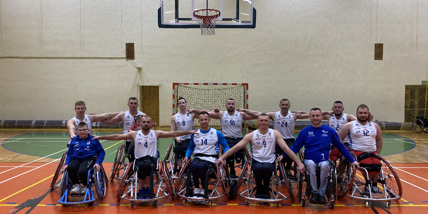 UFVDSEFSIFBPTFNLSSB3cmFjYSBkbyBLb25pbmEu - Metalmex - Puchar Pol